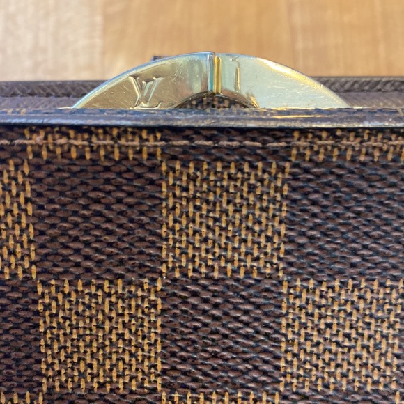 Authentic Louis Vuitton French purse wallet - Picture 3 of 5